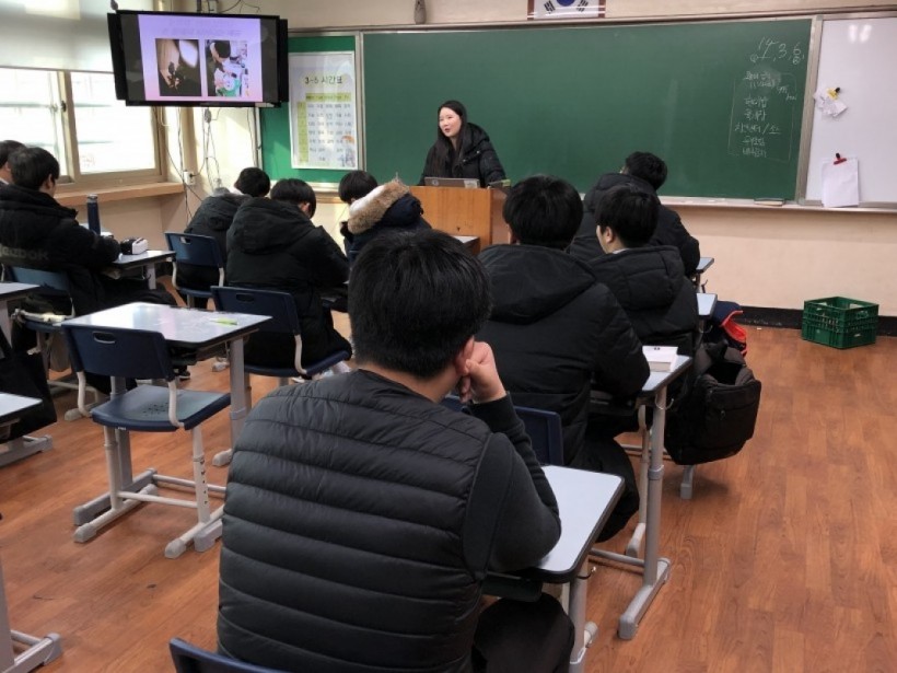 3d1ce7def3491db1db787207b48c44cc_1557470