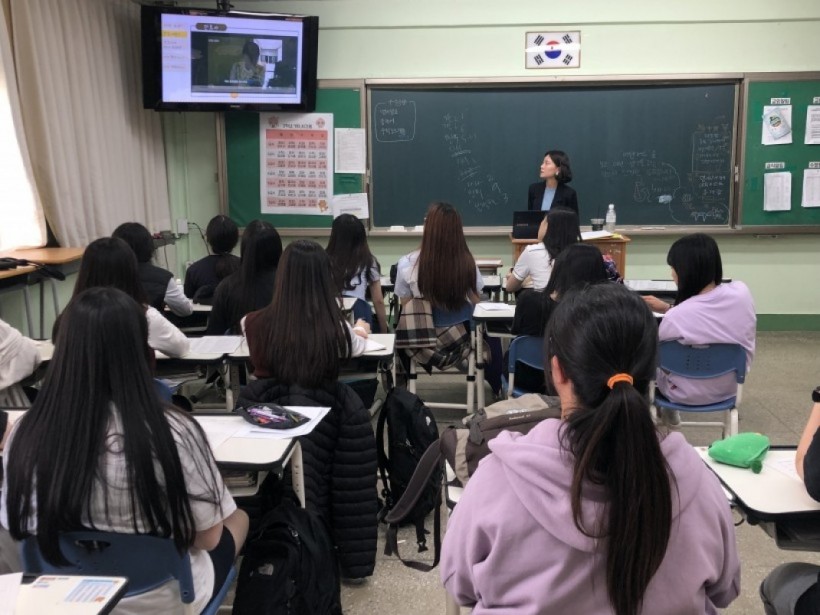 5d162afd351557f881ee5ad00d7cf7d0_1557882