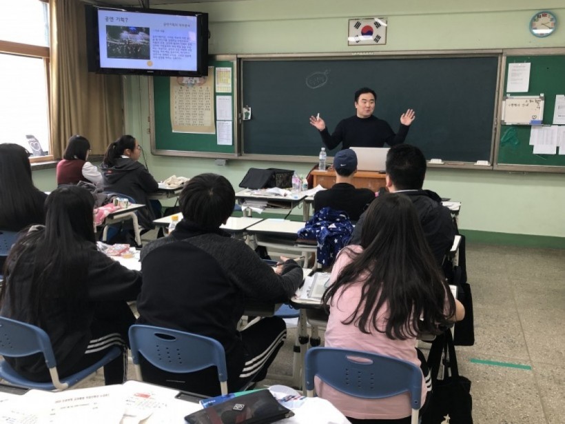 5d162afd351557f881ee5ad00d7cf7d0_1557882