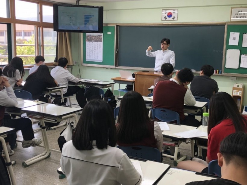 5d162afd351557f881ee5ad00d7cf7d0_1557882