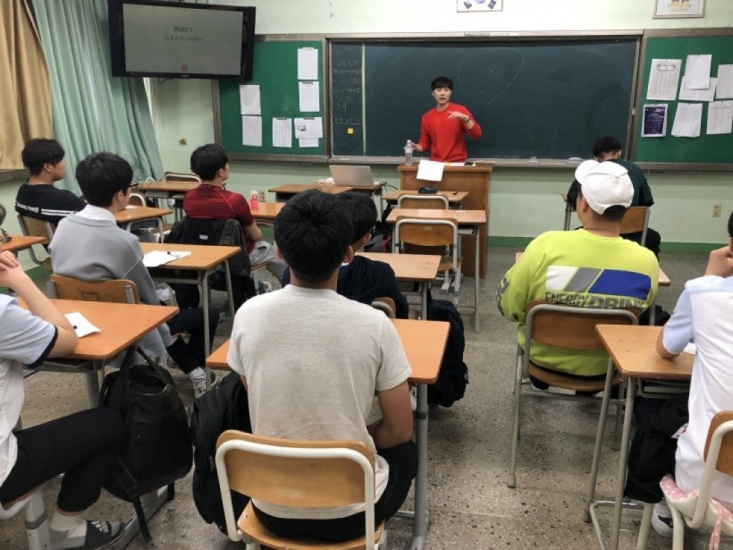 5d162afd351557f881ee5ad00d7cf7d0_1557882