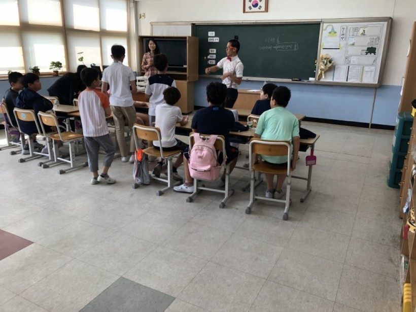 56ae4a87efb3bb2c549579808d344652_1560329