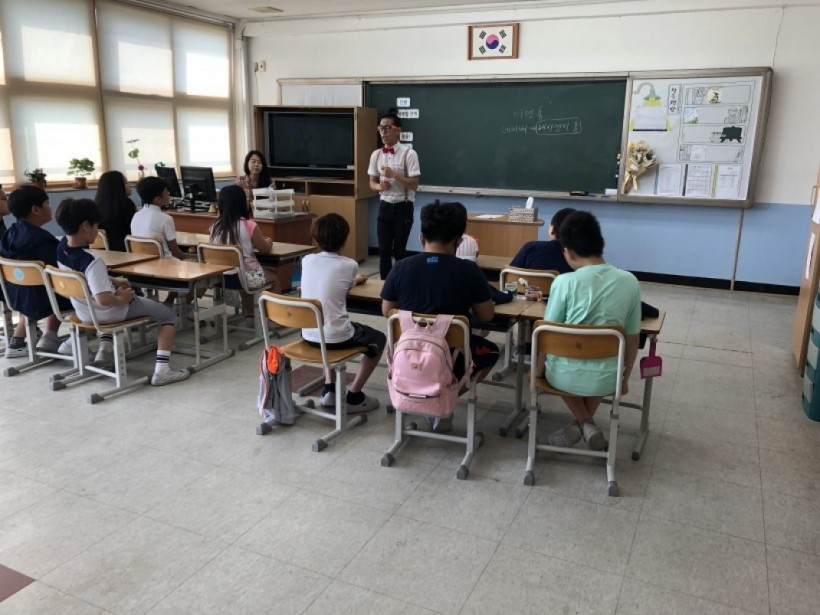 56ae4a87efb3bb2c549579808d344652_1560329