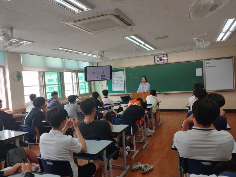 3216493fd17874e87da911b580a1cced_1564119