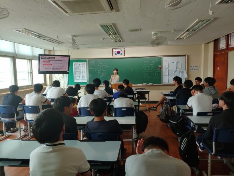 3216493fd17874e87da911b580a1cced_1564119