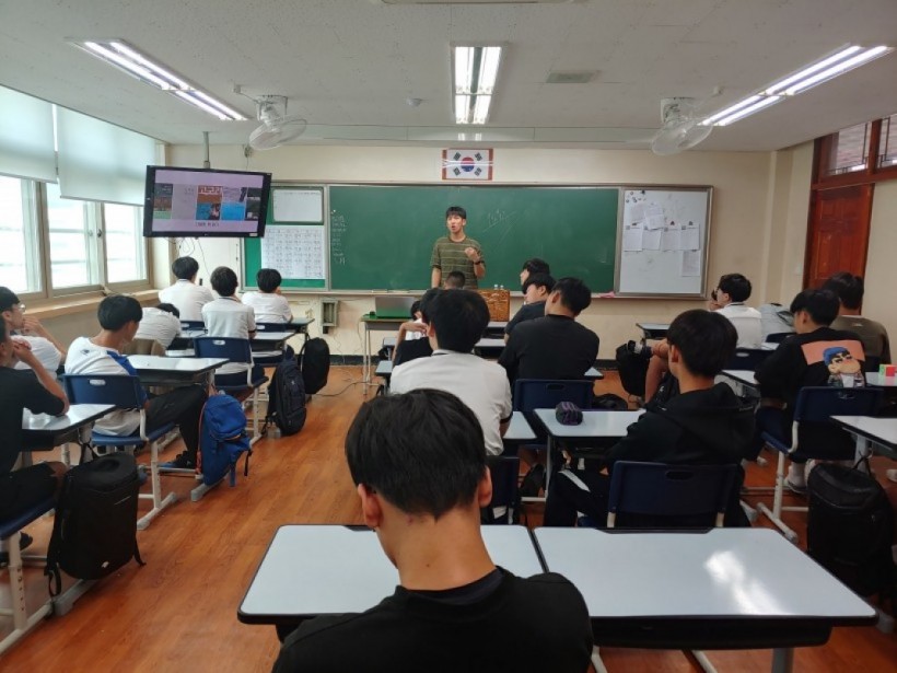 3216493fd17874e87da911b580a1cced_1564119