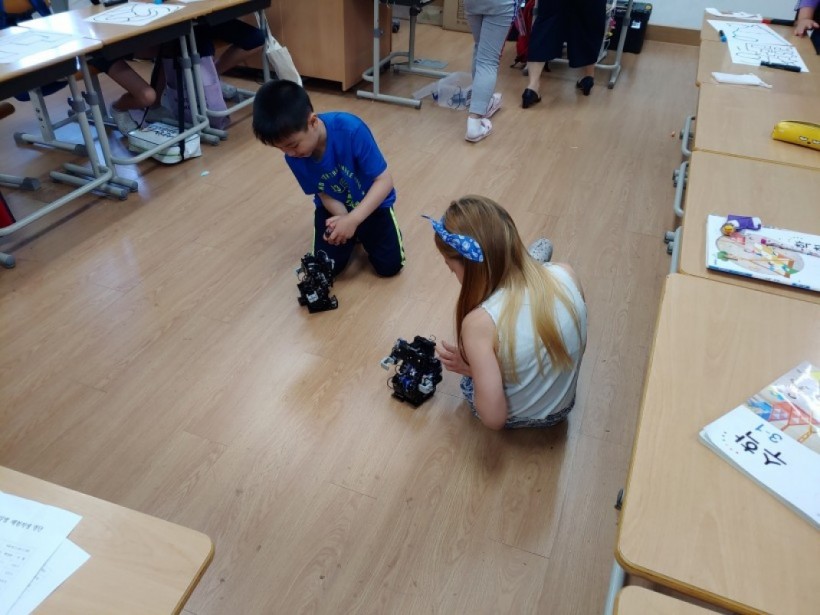 abe99ed159d3a4f54f3c0502c1a35f93_1564539