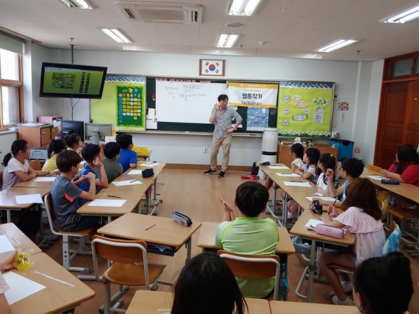 abe99ed159d3a4f54f3c0502c1a35f93_1564539