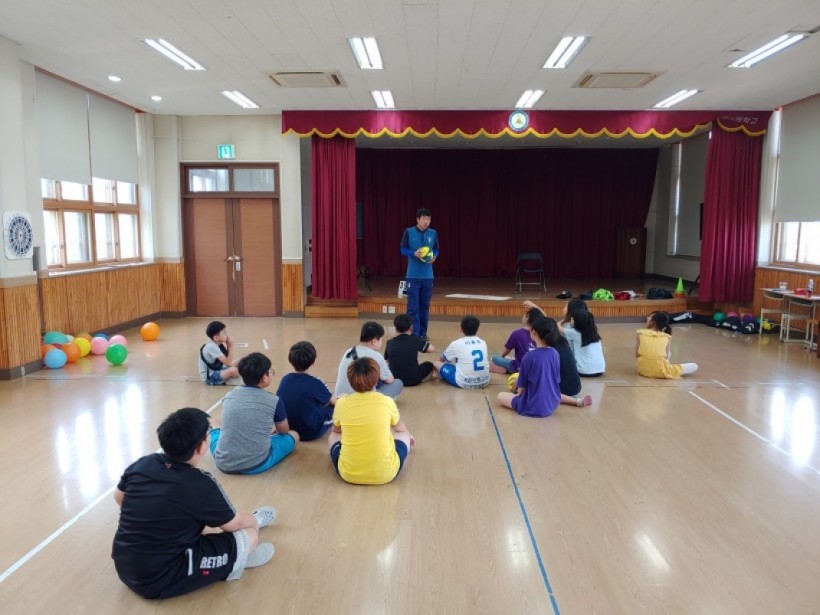 abe99ed159d3a4f54f3c0502c1a35f93_1564539