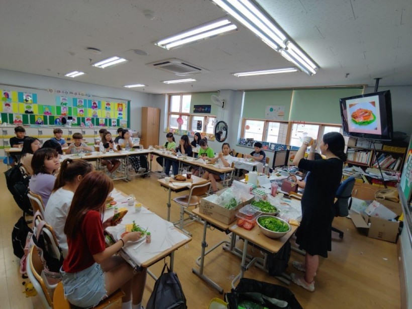 abe99ed159d3a4f54f3c0502c1a35f93_1564539