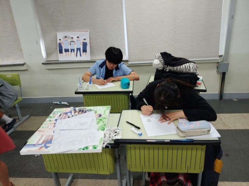 abe99ed159d3a4f54f3c0502c1a35f93_1564551