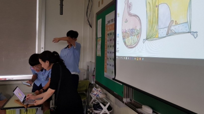 abe99ed159d3a4f54f3c0502c1a35f93_1564551