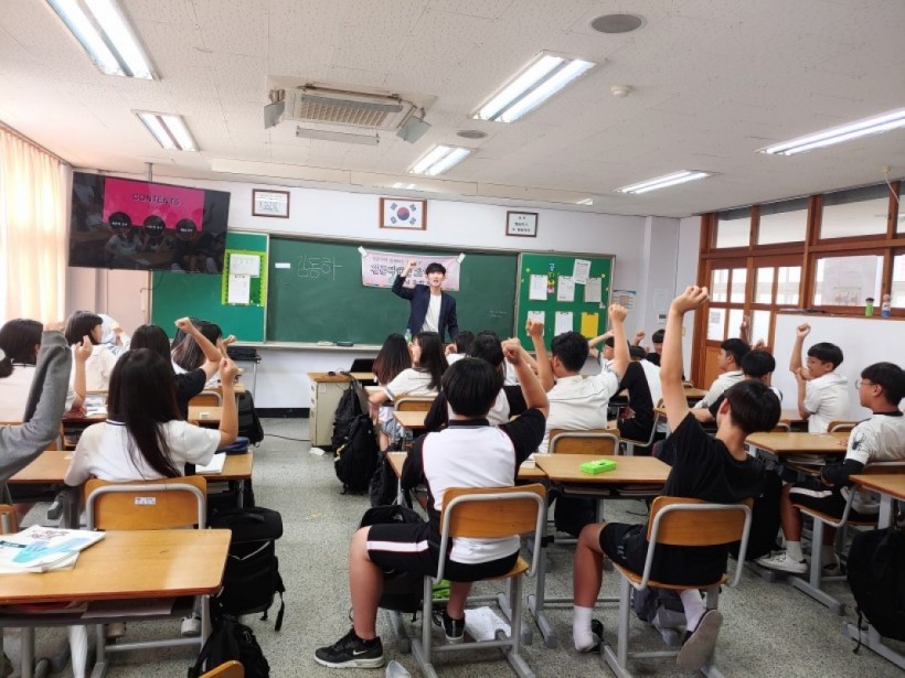 dbec031ae4c8440598a34121b04cec87_1564037