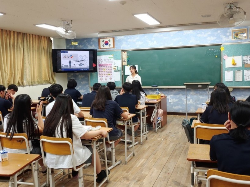 e6410ec792010a7ef81bdf12956a7d09_1563770