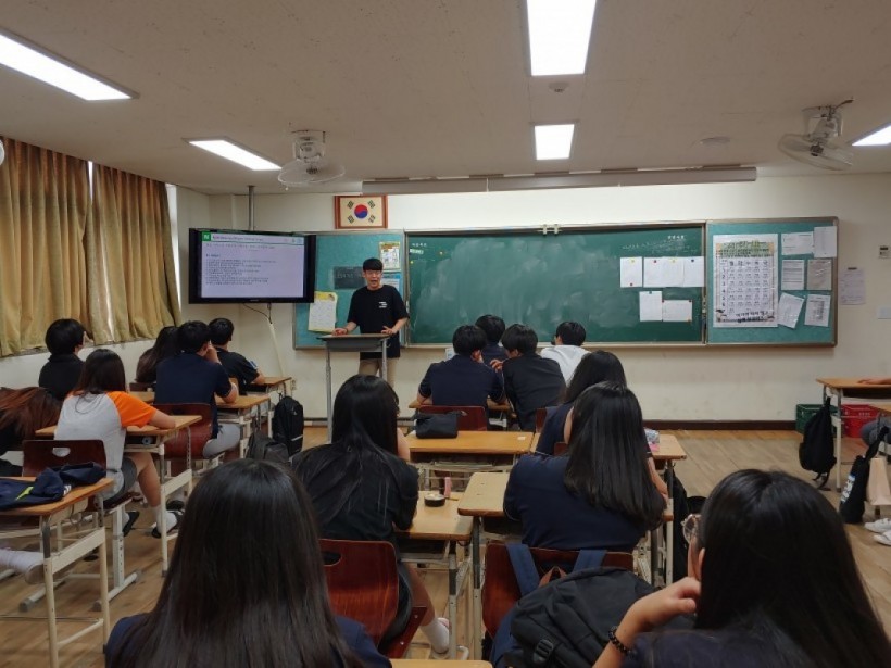 e6410ec792010a7ef81bdf12956a7d09_1563770