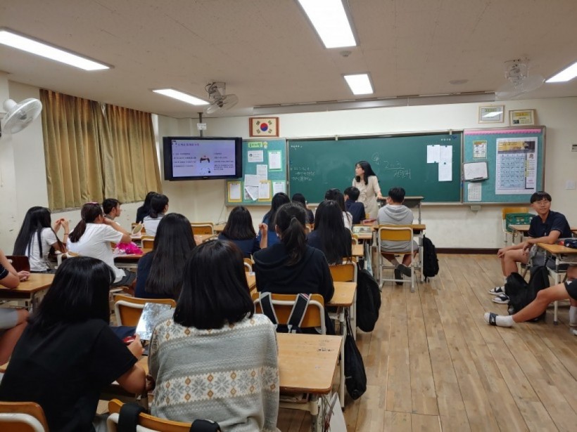 e6410ec792010a7ef81bdf12956a7d09_1563770