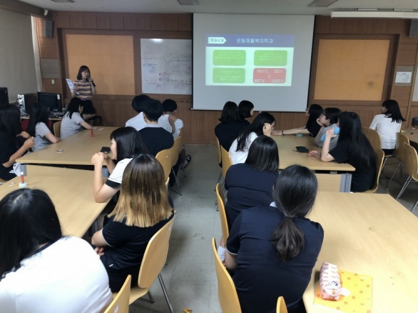 e6410ec792010a7ef81bdf12956a7d09_1563771