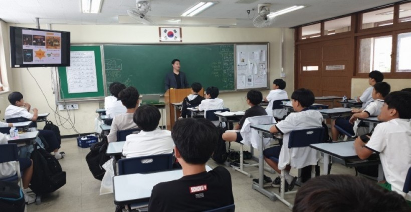 fbc19d0cb8b9eb13327d5fce78eec343_1562314