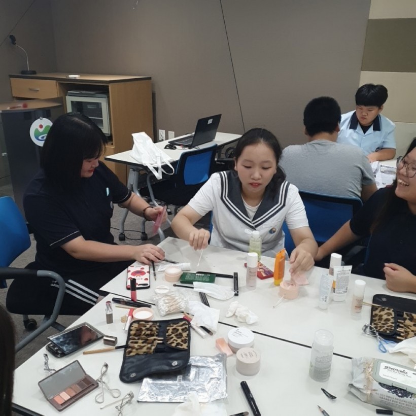 3153503a2bc0c66034c10f66b4fb4ded_1569828