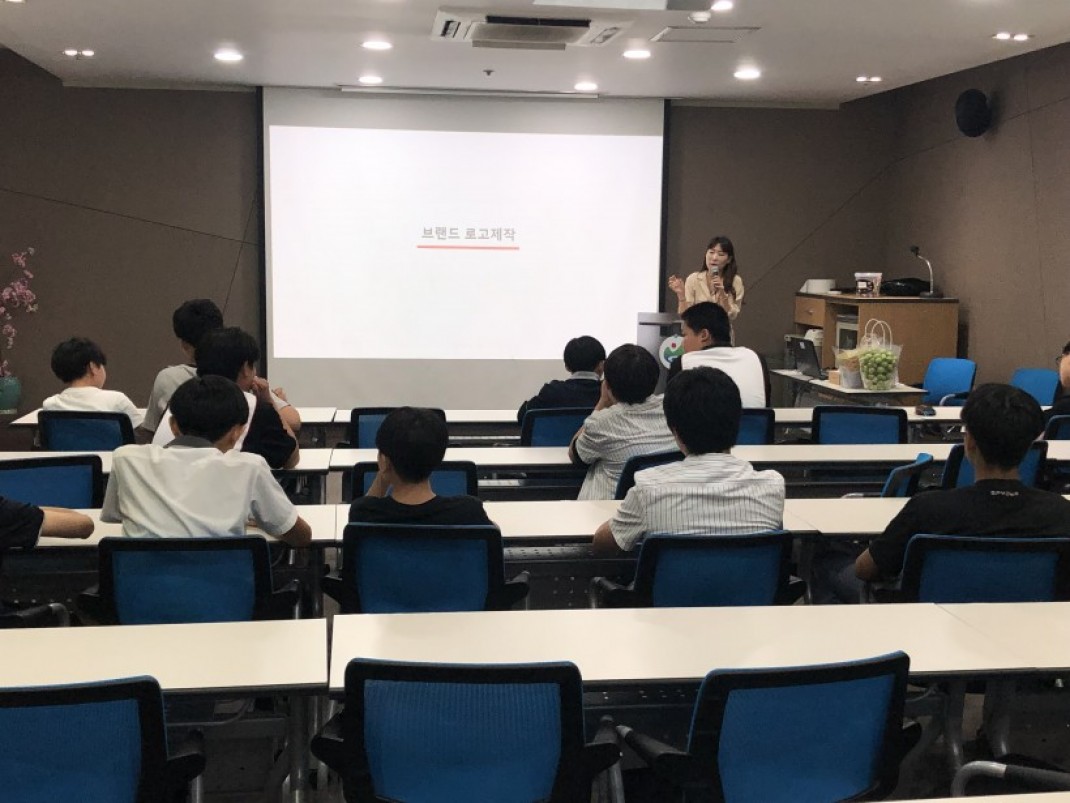 115b44350a1c3dfe0bbe50a080021e9b_1568707