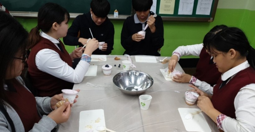 eec428afabf037aedeecabfd5f5acf01_1570496