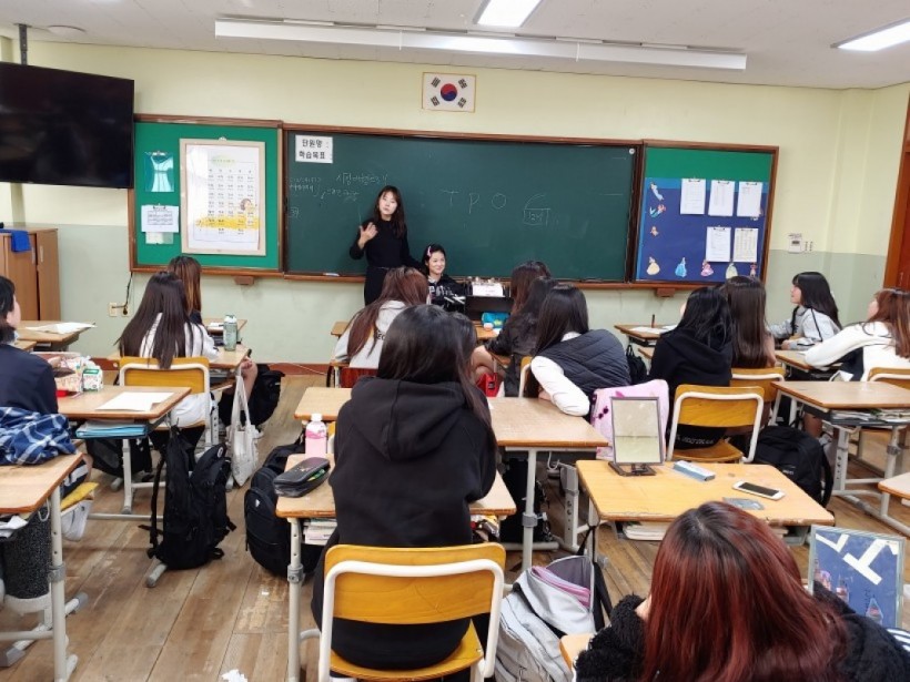 809c9728427b57f62716e8cc245bda32_1573190