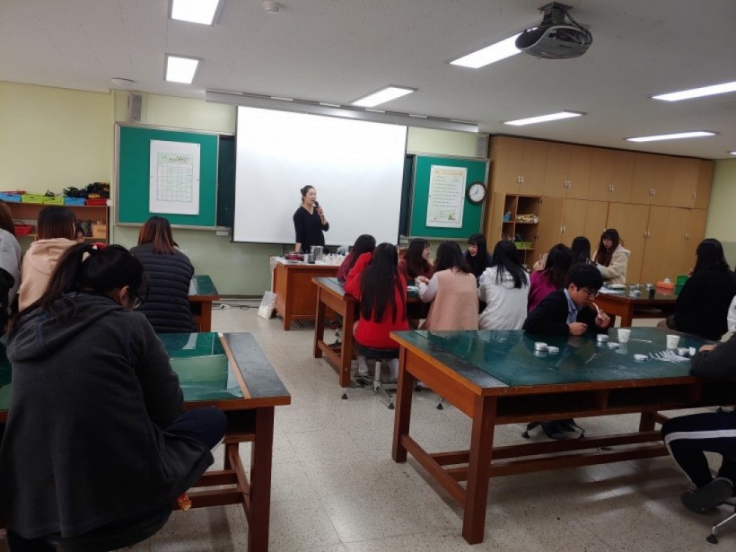 809c9728427b57f62716e8cc245bda32_1573191