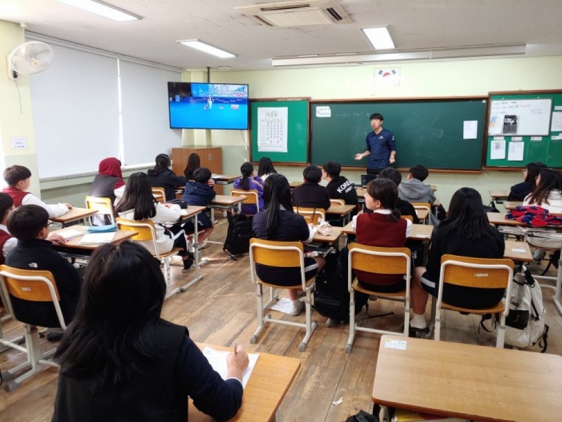 809c9728427b57f62716e8cc245bda32_1573191