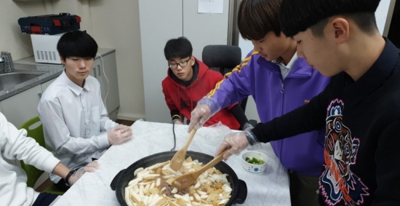 66c427b898ee568105066996227a269a_1579584