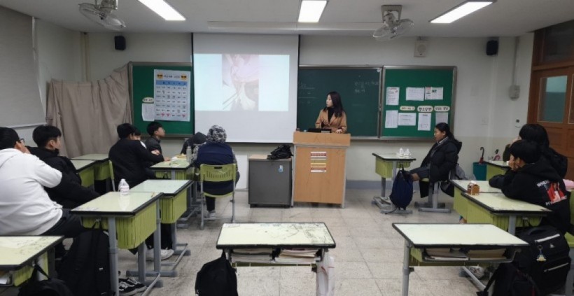 6d1e8f2cd29b43c379c9bce04b11343a_1579156