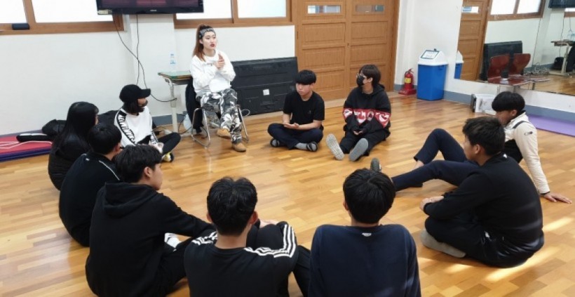 6d1e8f2cd29b43c379c9bce04b11343a_1579158