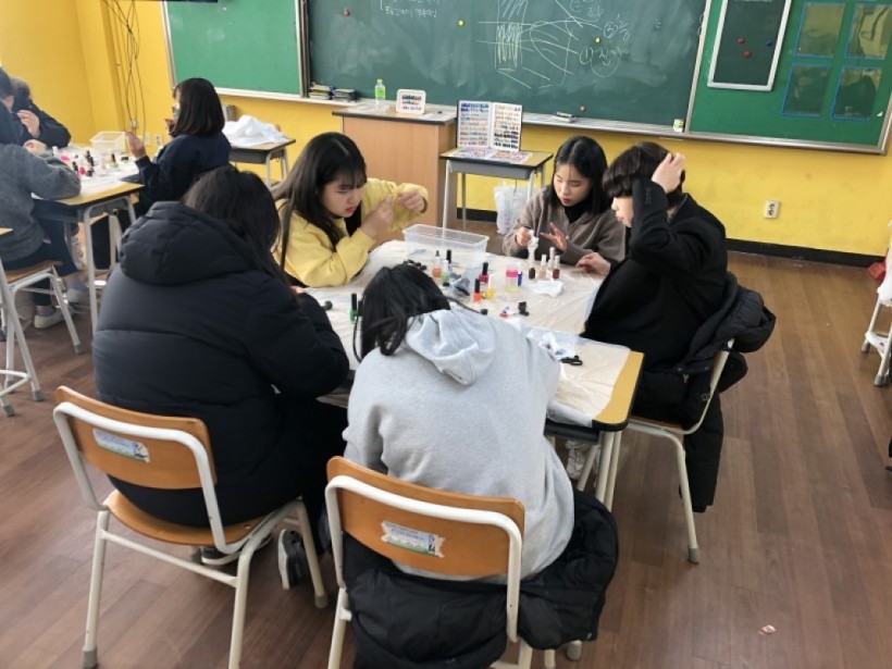 e825bb9794fb3e21dee10bc902af6fe5_1579659