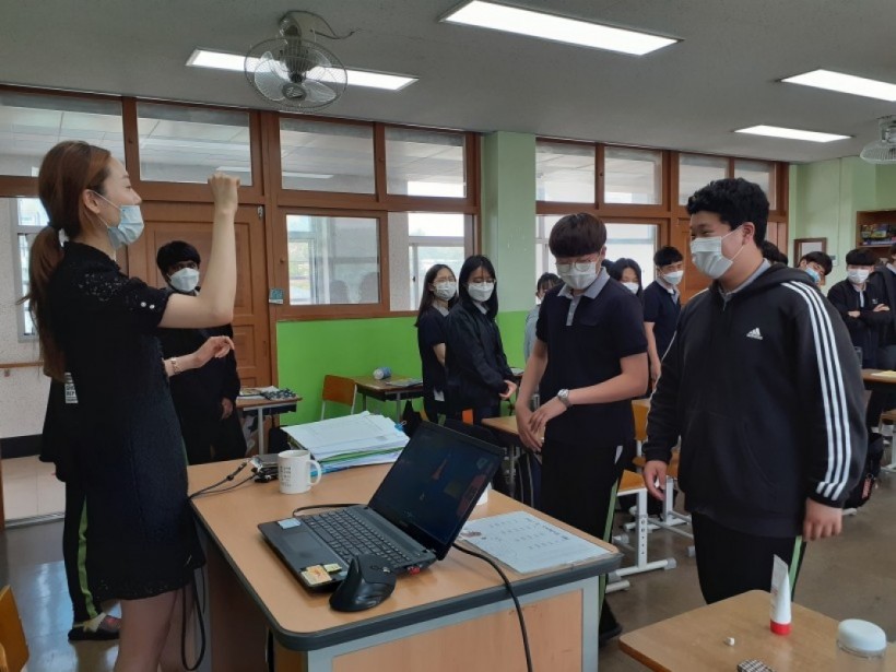 1f792f5048f2f209170736fdb451fb7d_1593584