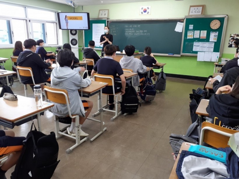 1f792f5048f2f209170736fdb451fb7d_1593584