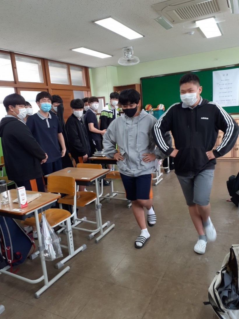 1f792f5048f2f209170736fdb451fb7d_1593584