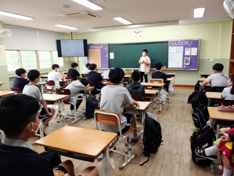 a8bc1ea424fc20d59cddd3d3a75eaec8_1595491