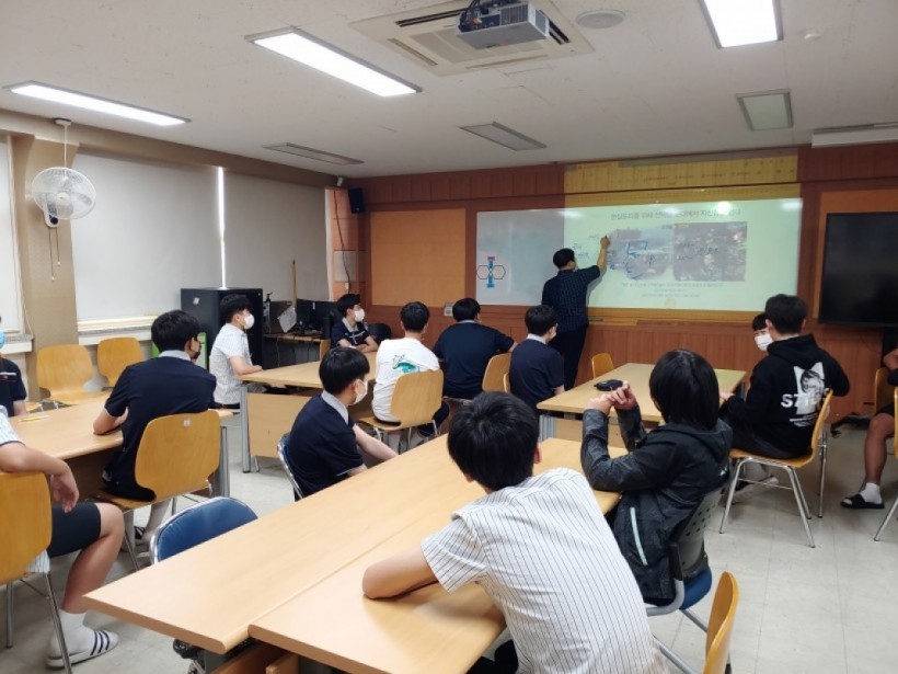 a8bc1ea424fc20d59cddd3d3a75eaec8_1595491