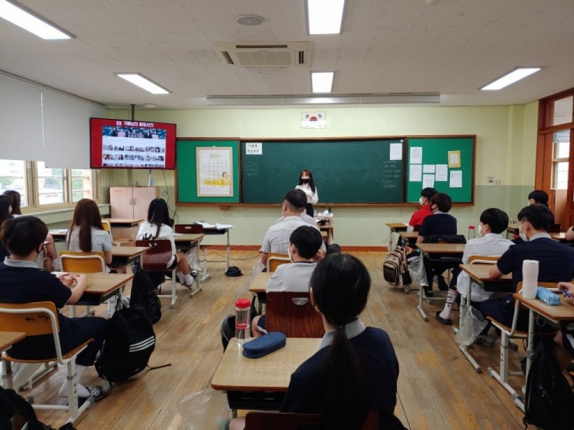 a8bc1ea424fc20d59cddd3d3a75eaec8_1595491