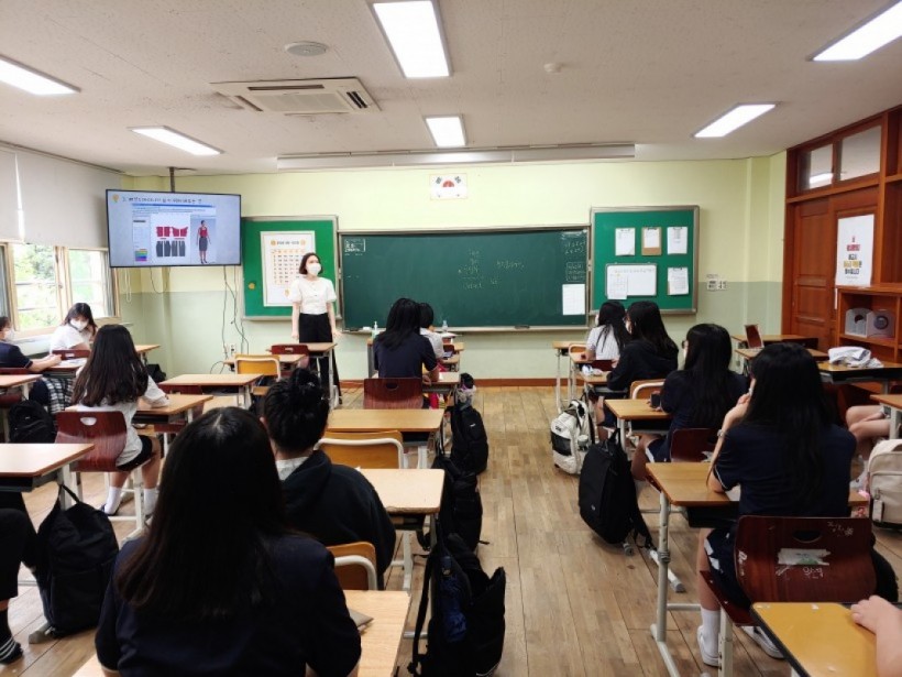 a8bc1ea424fc20d59cddd3d3a75eaec8_1595491