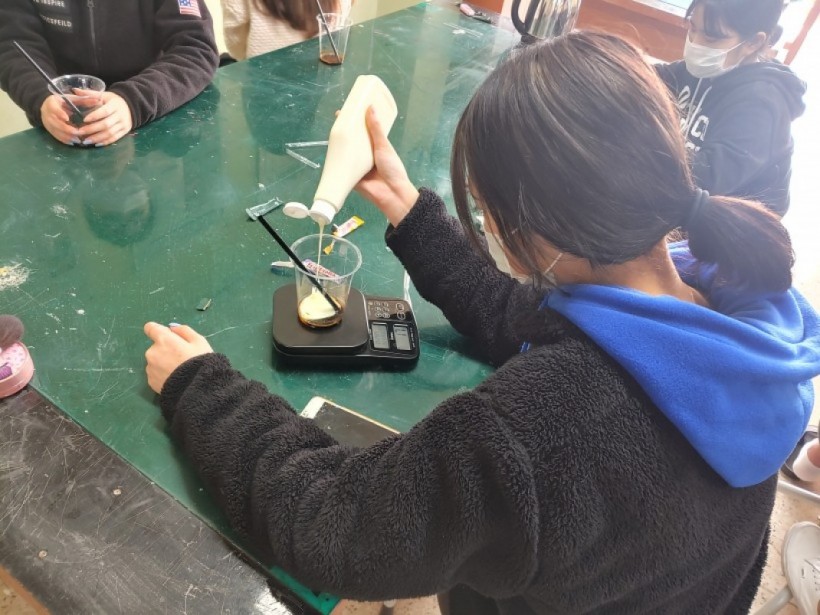 c37beffba090185f79c44665b6d6a3d2_1608079