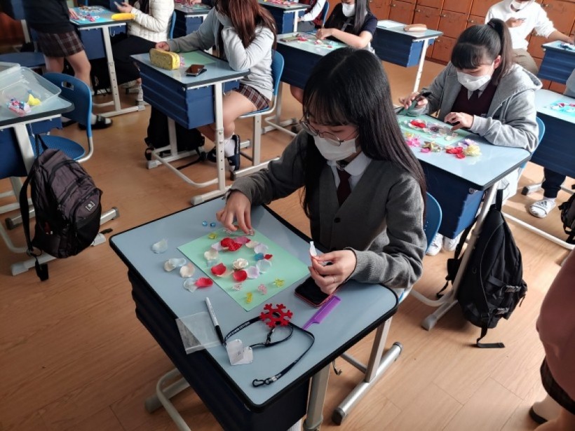 c37beffba090185f79c44665b6d6a3d2_1608079