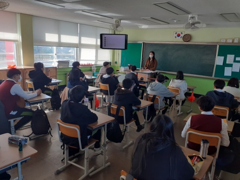 85fbf18078e797f4e87e442df0915562_1610499