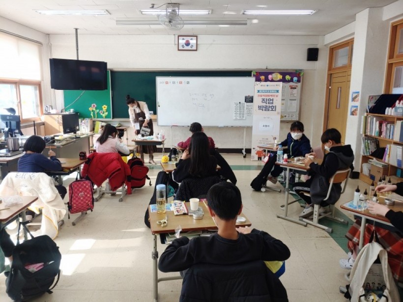 85fbf18078e797f4e87e442df0915562_1610499