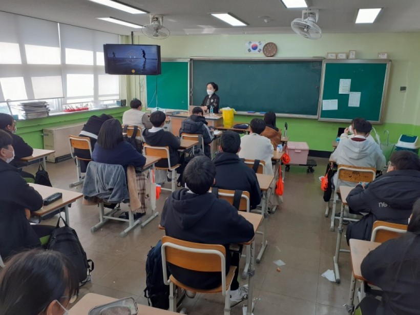 85fbf18078e797f4e87e442df0915562_1610500