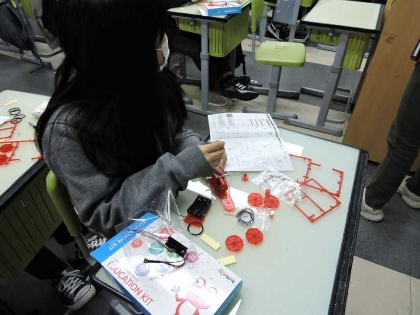 85fbf18078e797f4e87e442df0915562_1610502