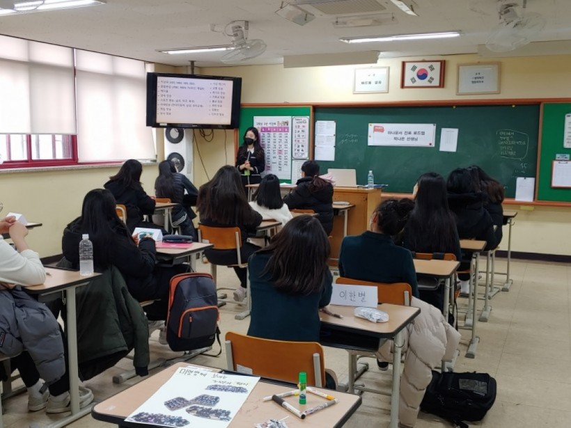 85fbf18078e797f4e87e442df0915562_1610503