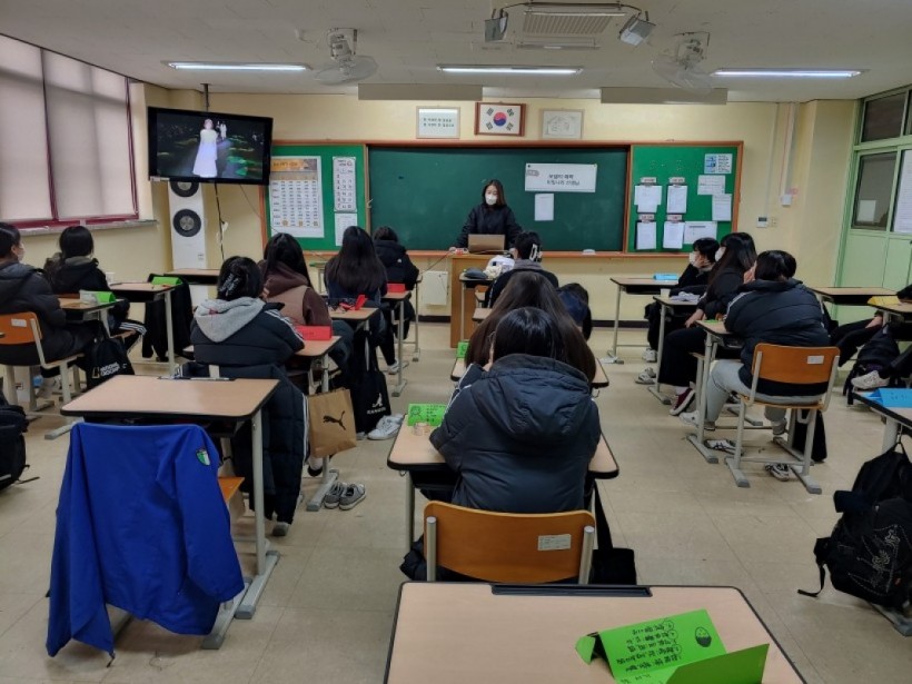 85fbf18078e797f4e87e442df0915562_1610503