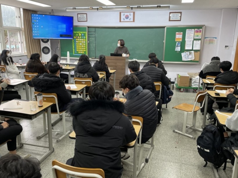 85fbf18078e797f4e87e442df0915562_1610503