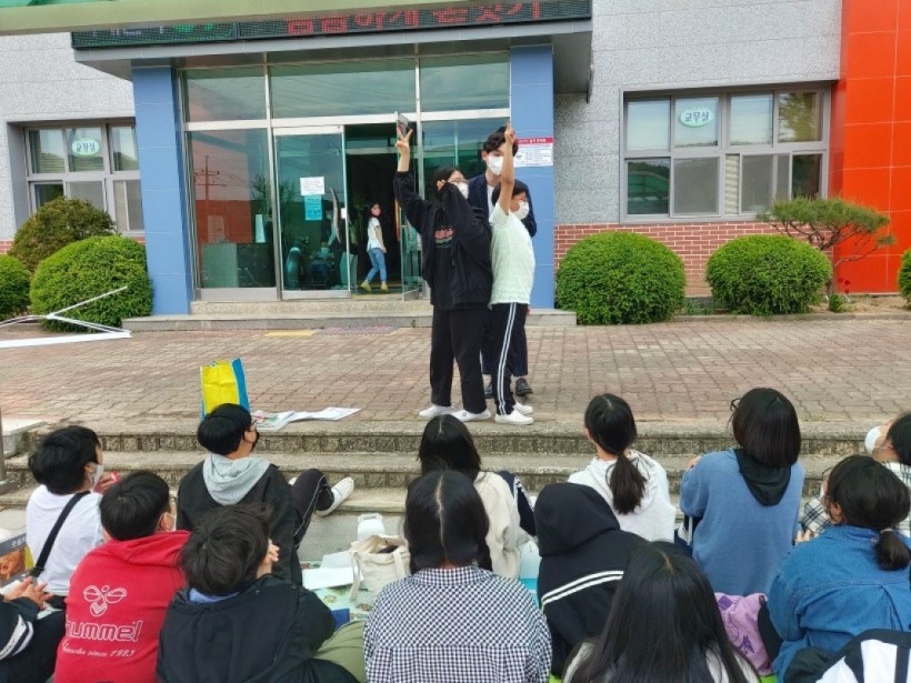 355ebf472752fc3454583e663366fbeb_1620009