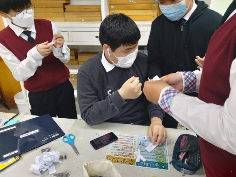 355ebf472752fc3454583e663366fbeb_1620018